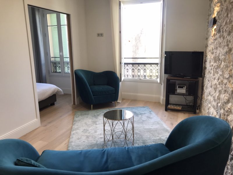 Antibes apartment living room